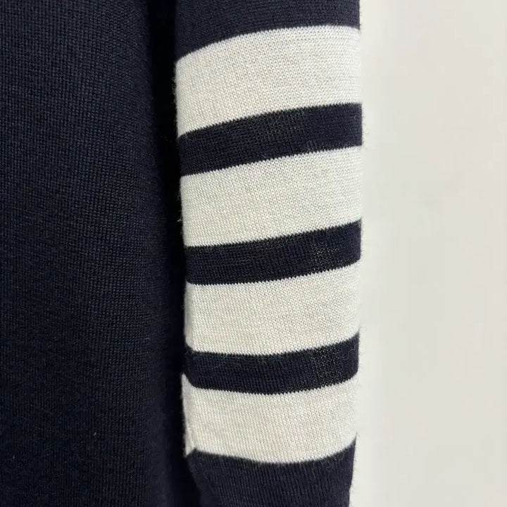 [BUNJANG] Thom Browne Striped Armband Polo T-Shirt Size 4 / [4]톰브라운 사선완장 pk 니트 카라티
