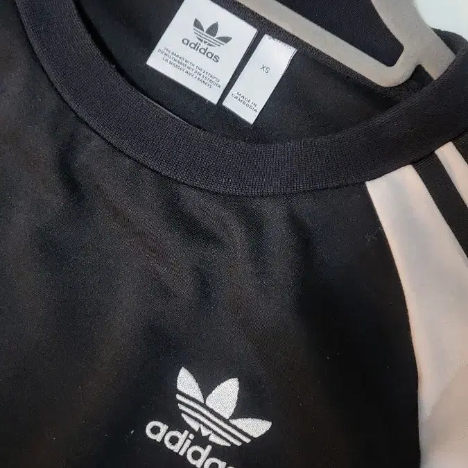 [BUNJANG] Adidas Three-Stripes Raglan Short Sleeve Dress Black / 아디다스 삼선 래글런 반팔 원피스 블랙