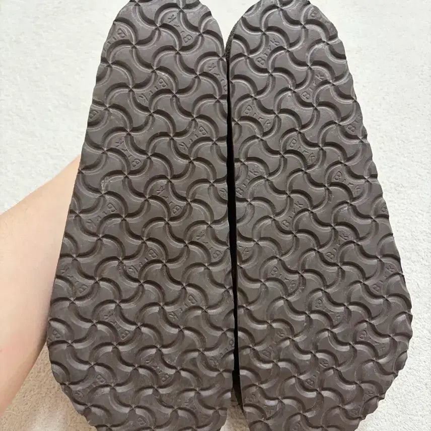 [SOLD OUT] [270] 버켄스탁 마인(MAINE) 스웨이드 샌들 슈즈 (브라운) 단품