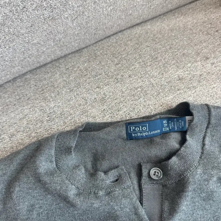 [SOLD OUT] 폴로 코튼크루넥 가디건 xs /  큐알코드 정품인증 가능