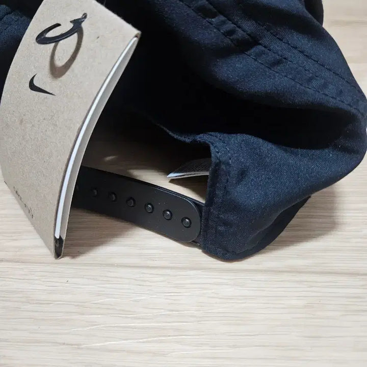 [SOLD OUT] [새상품] 나이키 라이즈 볼캡 XS/S 블랙