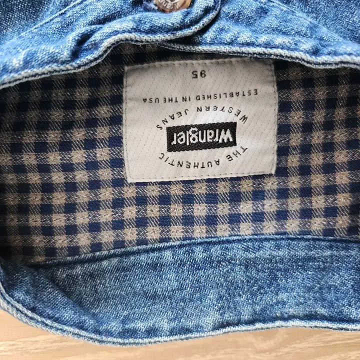 [BUNJANG] Wrangler Denim Shirt / Wrangler 데님 셔츠 남방 배색포인트.Wrangler 데님셔츠 95