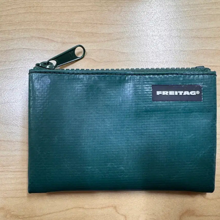 [SOLD OUT] 프라이탁 블레어 (진한녹색) 최종가격