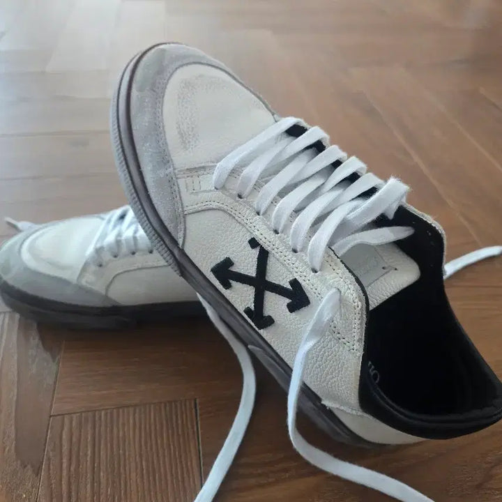 [BUNJANG] Off-White New Low Vulcanized Vintage Sneakers / 오프화이트 신발 운동화(뉴 로우 벌카나이즈드 빈티지)