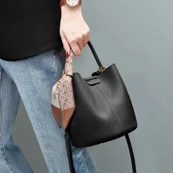 [BUNJANG] Soft Cowhide Bucket Bag Handbag / 여성용 부드러운 소가죽 버킷백 숄더백 핸드백