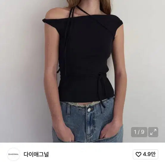 [BUNJANG] Diagonal Off-Shoulder Short-Sleeve T-Shirt Black / 다이애그널 오프숄더 반팔 티셔츠 블랙