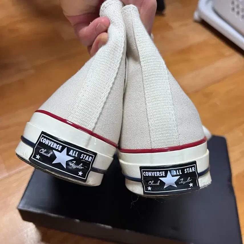 [SOLD OUT] 컨버스 척테일러 70 하이 265사이느 팝니다