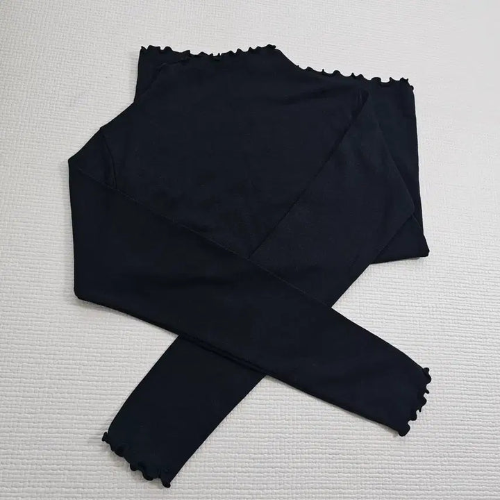 [BUNJANG] Black Turtleneck 3-Piece Bundle Set / 