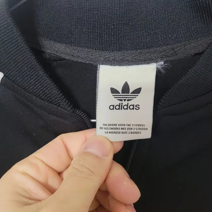 [BUNJANG] Adidas Three Stripes Cropped Half-Zip Black Top / 아디다스 삼선 크롭 반집업 블랙