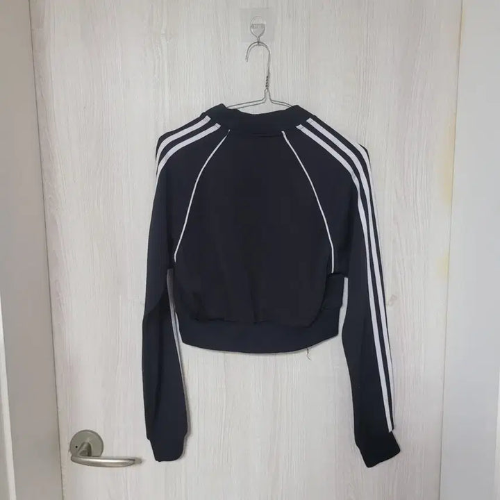 [BUNJANG] Adidas Three Stripes Cropped Half-Zip Black Top / 아디다스 삼선 크롭 반집업 블랙