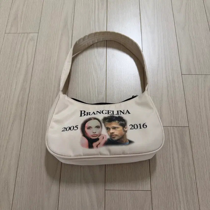 [BUNJANG] Praying Brangelina Bag / Praying 프레잉 브란젤리나 백