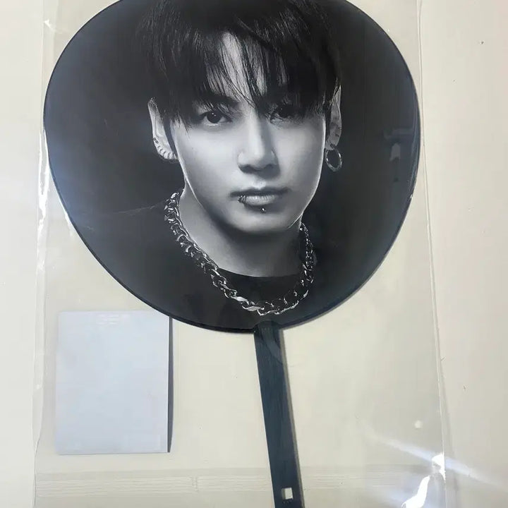 [SOLD OUT] BTS 정국 아리랑 일본 이미지피켓 부채 우치와(미개봉)