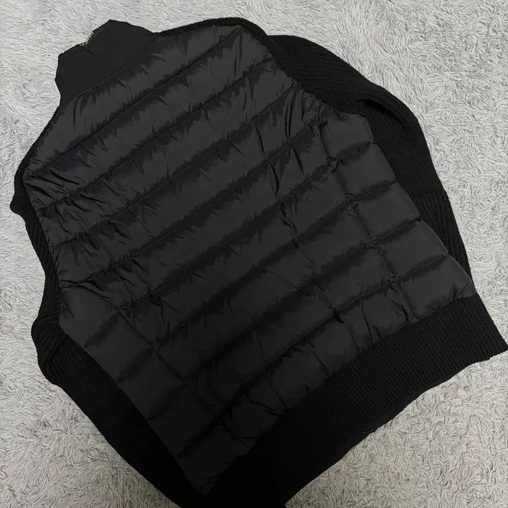 [BUNJANG] CP Company Lens Goggle Knit Padded Jacket / CP컴퍼니 렌즈 와펜 니트 패딩