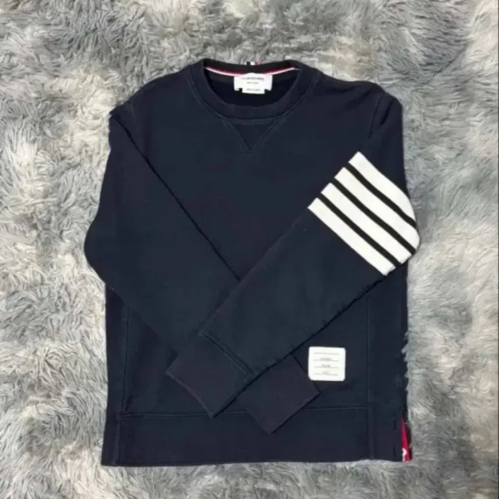 [SOLD OUT] 톰브라운 맨투맨 2size