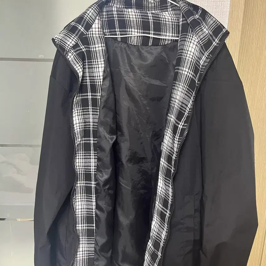 [BUNJANG] Bywave Check Colorblock Two-Way Wind Jacket / 체크 배색 윈드 투웨이 자켓