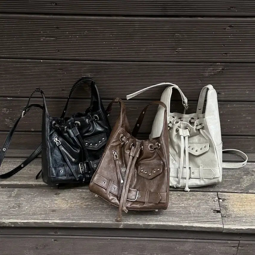 [BUNJANG] Dainnit Studded Mini Bucket Bag Black / 다이닛 스터드 벨트 미니버킷백 블랙