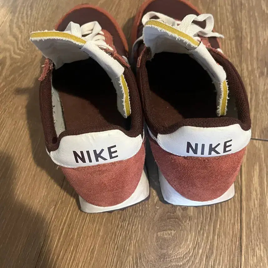 [BUNJANG] Nike Daybreak Sneakers / 나이키 데이브레이크 260