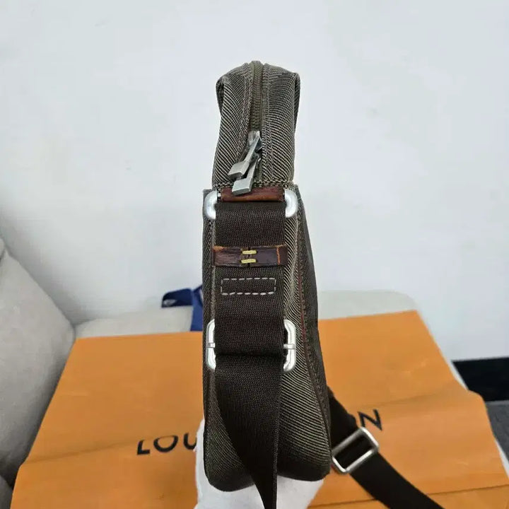 [BUNJANG] Louis Vuitton Damier Grand Sac Crossbody Bag / [정품] 루이비통 대제앙 다미에 크로스백