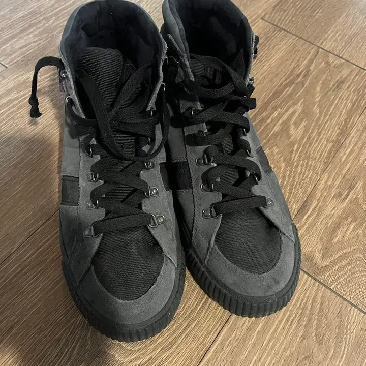 [BUNJANG] Diesel Sneakers 250 / 디젤스니커즈 250