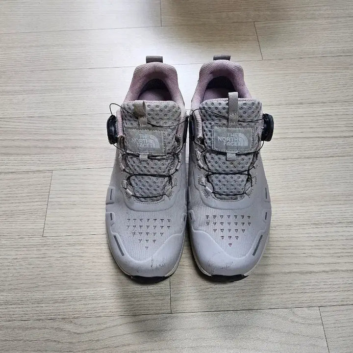 [SOLD OUT] 노스페이스 다이얼경등산화 245팝니다