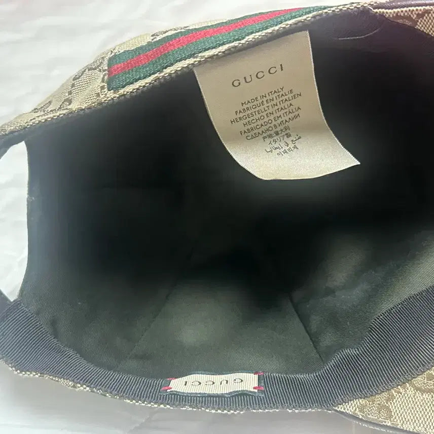 [SOLD OUT] 구찌 GG 로고 볼캡 + 박스+쇼핑백