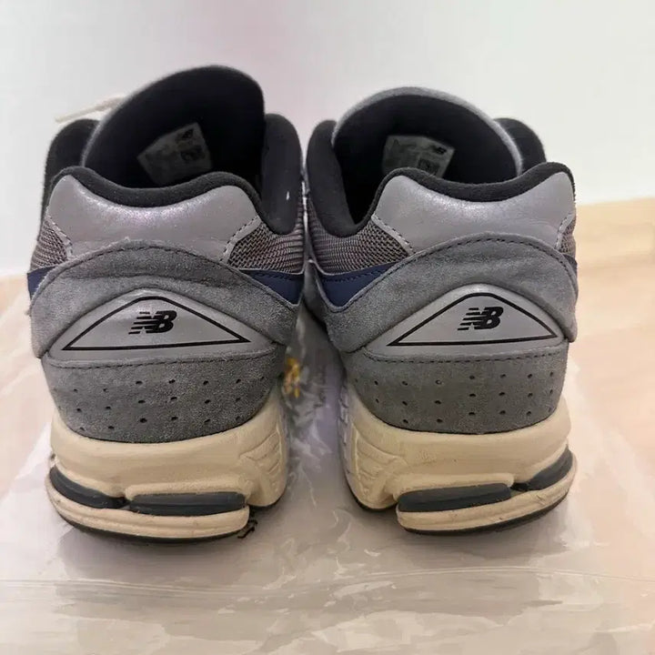 [SOLD OUT] 뉴발란스 X JJJJound 2002R 스톰블루 270
