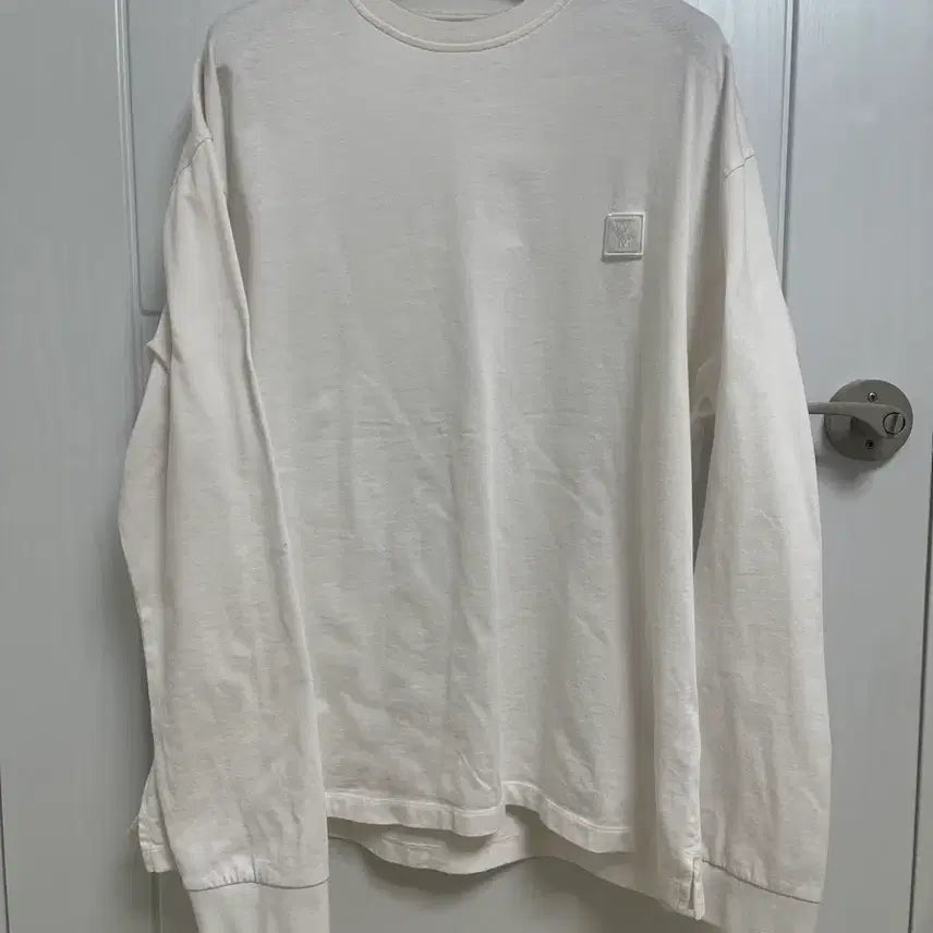 [BUNJANG] Wooyoungmi Flower Printed Long Sleeve T-Shirt / 우영미 플라워 프린팅 롱슬리브 티셔츠 48