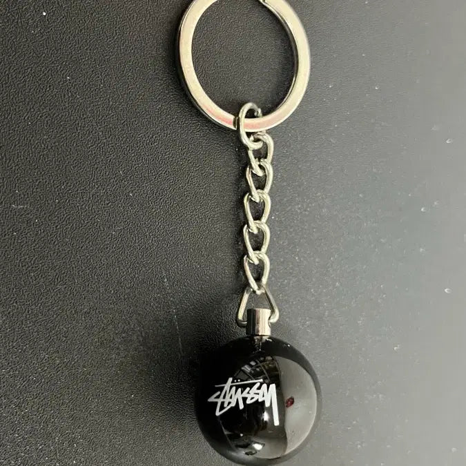 [BUNJANG] Stussy 8 Ball Keyring / 스투시 8볼 키링