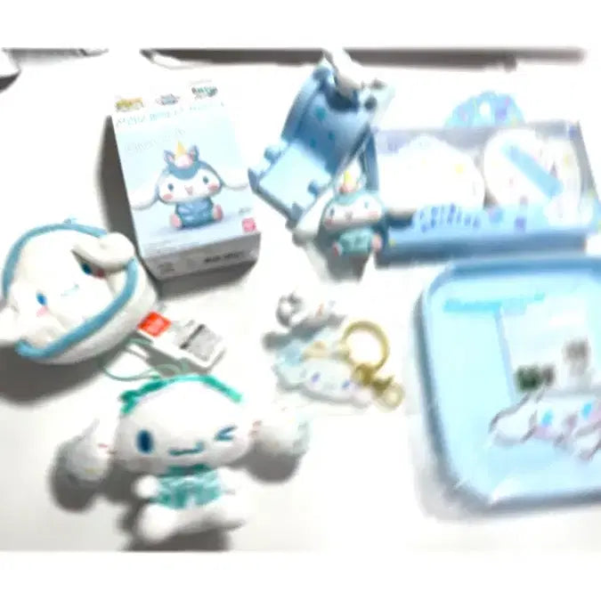 [BUNJANG] Sanrio Cinnamoroll Random Box Assortment / 산리오 시나모롤로만 구성 랜박 인형가챠피규어접시휴대폰거치대파우치