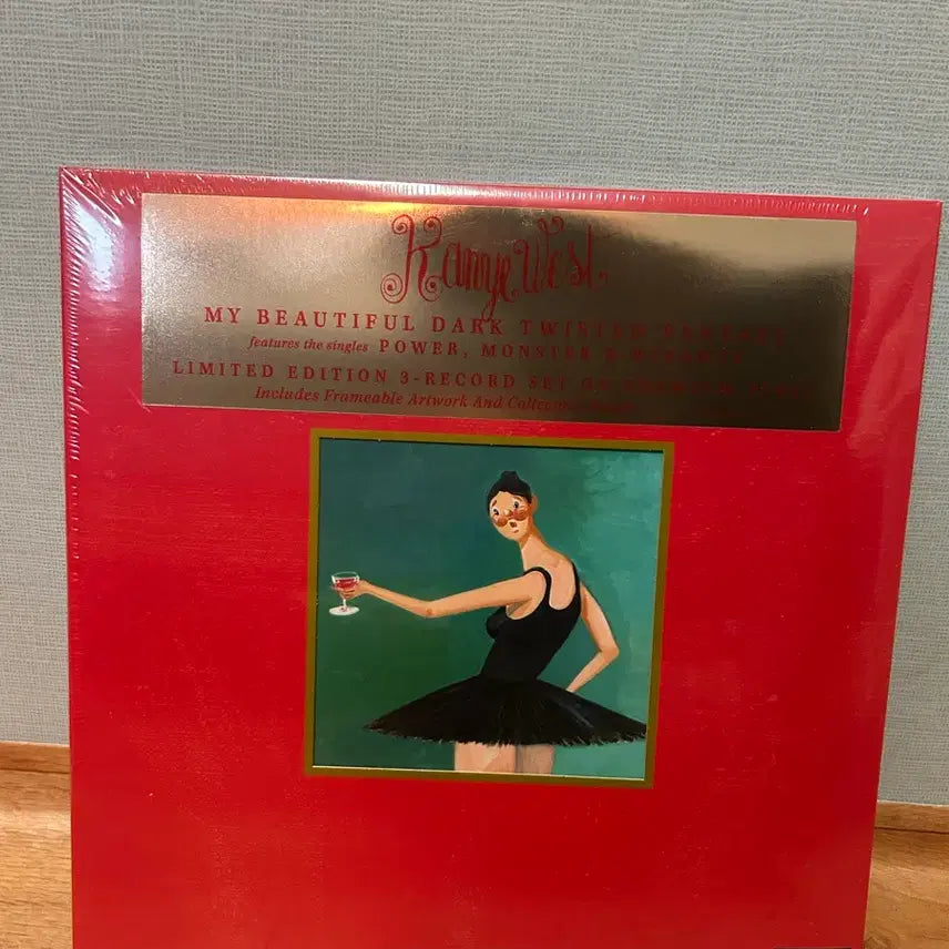 [BUNJANG] Kanye West My Beautiful Dark Twisted Fantasy 3LP Vinyl Record / LP Kanye West - My Beautiful Dark Twiste