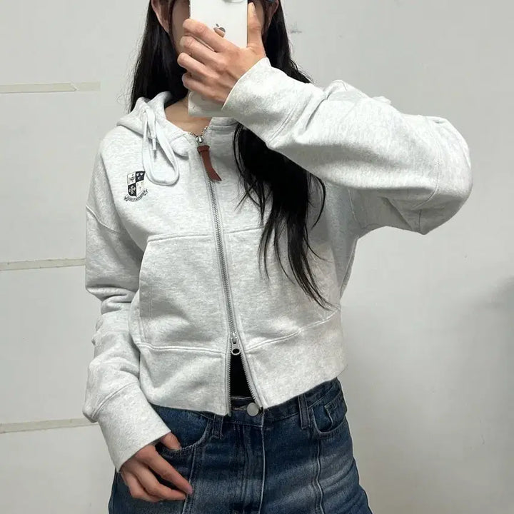 [BUNJANG] Marithe Francois Girbaud Emblem Logo Crop Hoodie Heather Grey / 마리떼 프랑소와 저버 엠블럼 로고 크롭 후드집업 헤더그레이