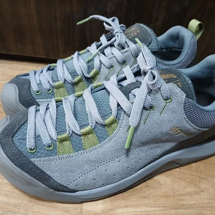 [BUNJANG] Millet Trekking Shoes Gray 265mm / 밀레 트레킹화 그레이 265mm