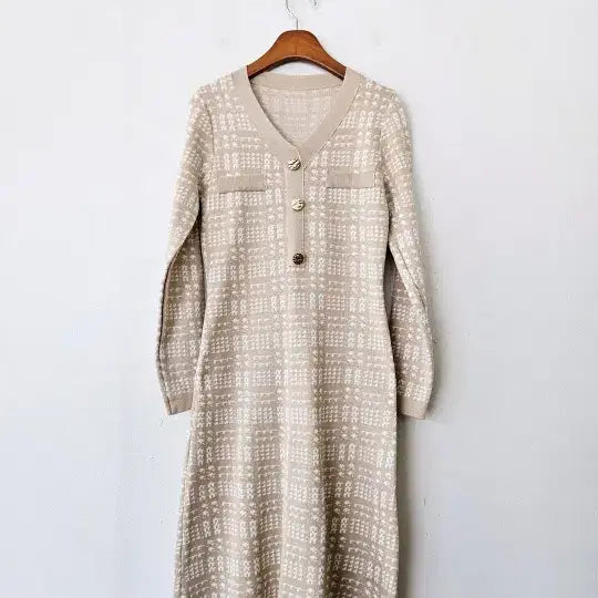 [BUNJANG] Beige Knit Dress / 베이지 니트원피스