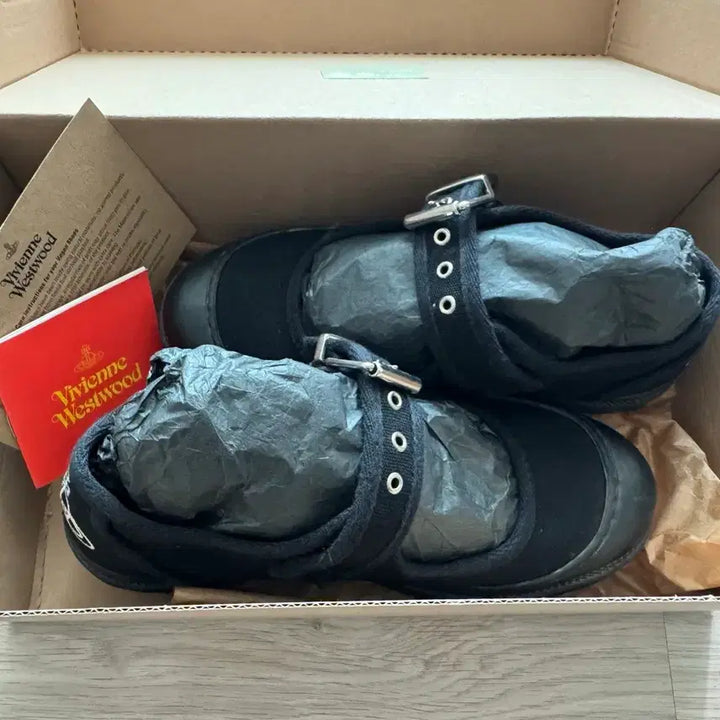 [BUNJANG] Vivienne Westwood Mary Jane Shoes / 비비안웨스트우드 블랙 메리제인 슈즈