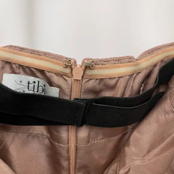 [SOLD OUT] Tibi 플라워 패턴 뷔스티에 원피스 실크100