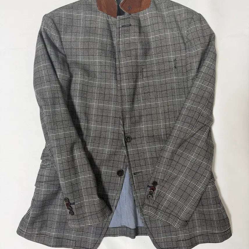 [BUNJANG] Series Check Blazer Jacket (Size 100) / 시리즈(Series) 체크 블레이저 자켓(사이즈 100)