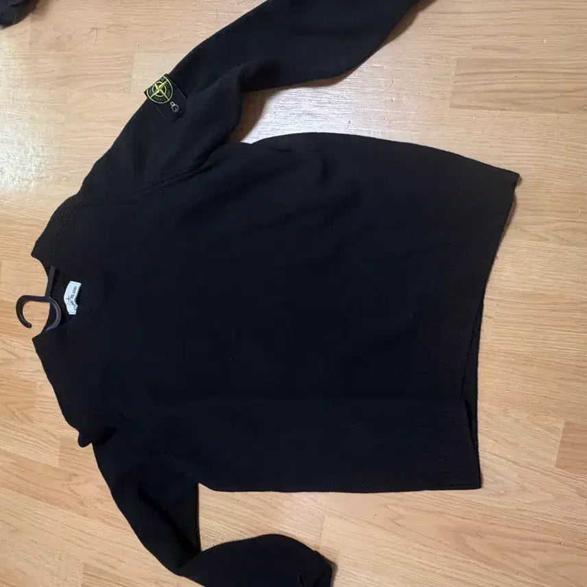 [BUNJANG] Stone Island Black Knit XXL / 스톤아일랜드 블랙 니트 XXL