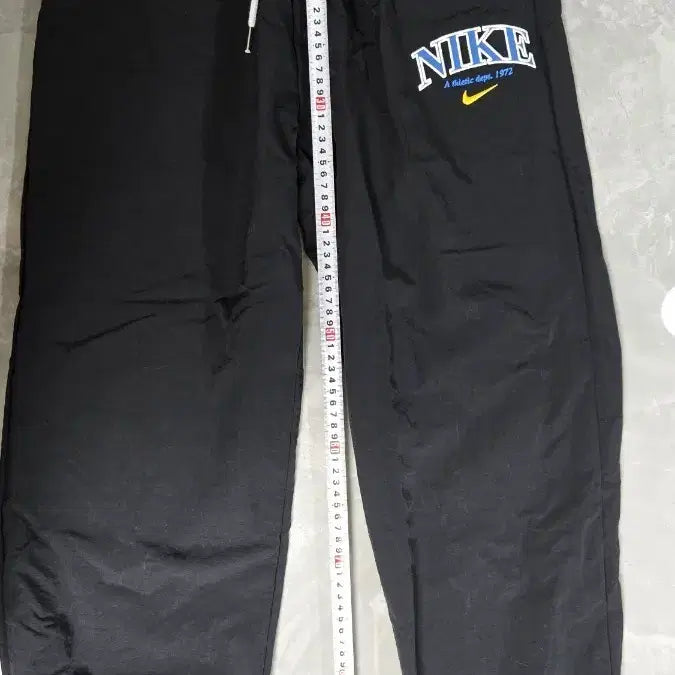 [SOLD OUT] 나이키 블랙 트레이닝 바지