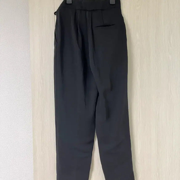 [BUNJANG] COS Black Trousers / COS 코스 블랙 트라우저