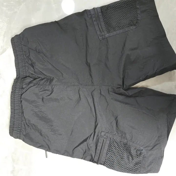 [BUNJANG] Adidas Black Mesh Pocket Shorts / 아디다스 블랙 메쉬 포켓 반바지