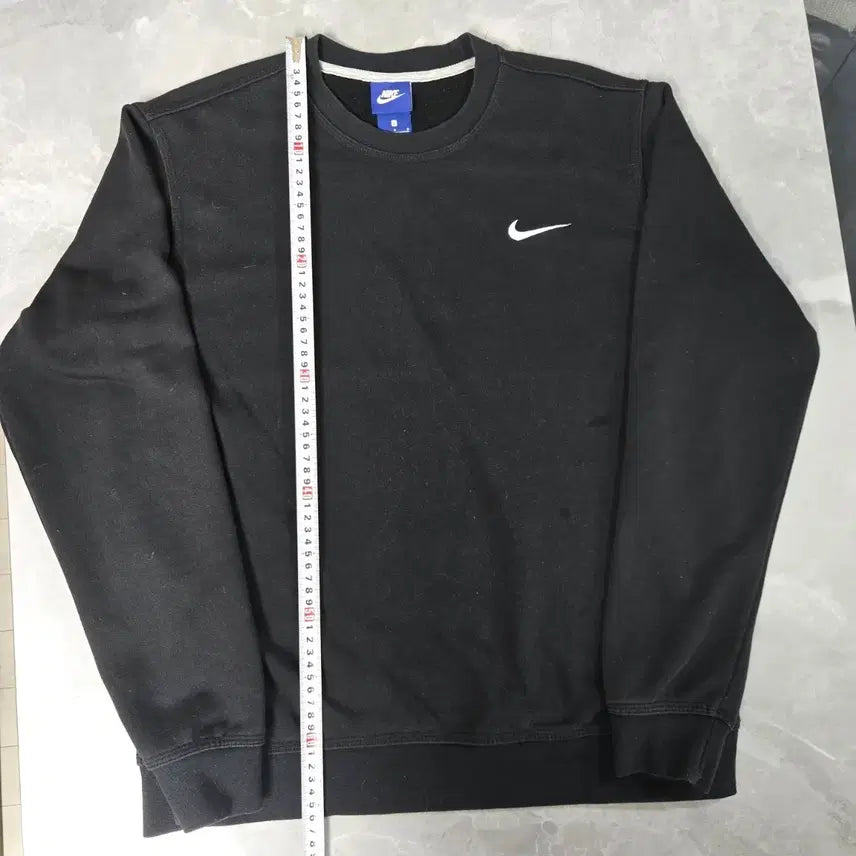 [BUNJANG] Nike Swoosh Black Sweatshirt / 나이키 스우시 블랙 맨투맨 티셔츠