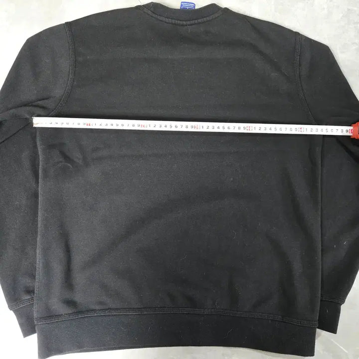 [BUNJANG] Nike Swoosh Black Sweatshirt / 나이키 스우시 블랙 맨투맨 티셔츠