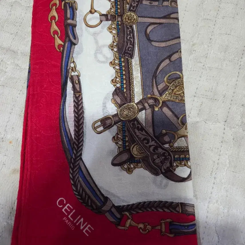 [BUNJANG] Celine Belt Pattern Handkerchief / 셀린느 벨트 패턴 손수건 레드