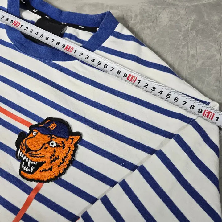 [BUNJANG] MLB Detroit Tigers Stripe T-shirt / MLB 디트로이트 타이거즈 스트라이프 티셔츠