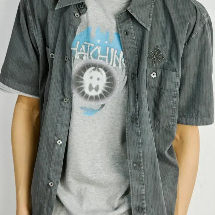[SOLD OUT] 해칭룸 Bone Dragon Shirt 그레이 4사이즈 팝니다.