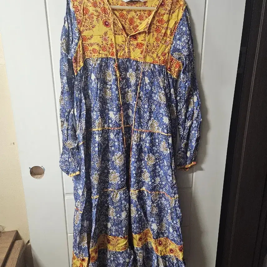 [BUNJANG] ZARA Midi Dress Unique Pattern Long Sleeve / 자라원피스