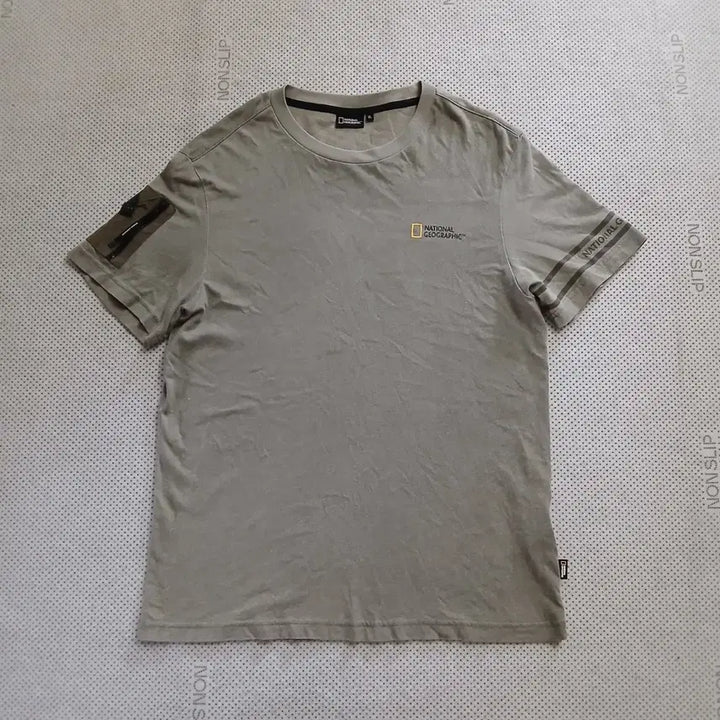 [SOLD OUT] 내셔널지오그래픽 반팔티 카키 XL