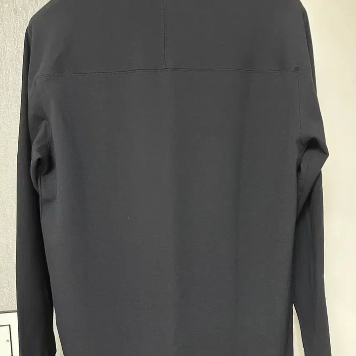 [SOLD OUT] 띠어리 릴레이저지 티셔츠 블랙 긴팔 S사이즈