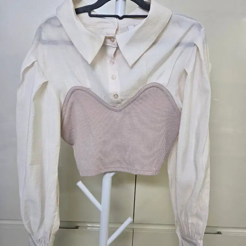[BUNJANG] Colorblock Cropped Blouse Shirt / 배색 크롭 블라우스 셔츠