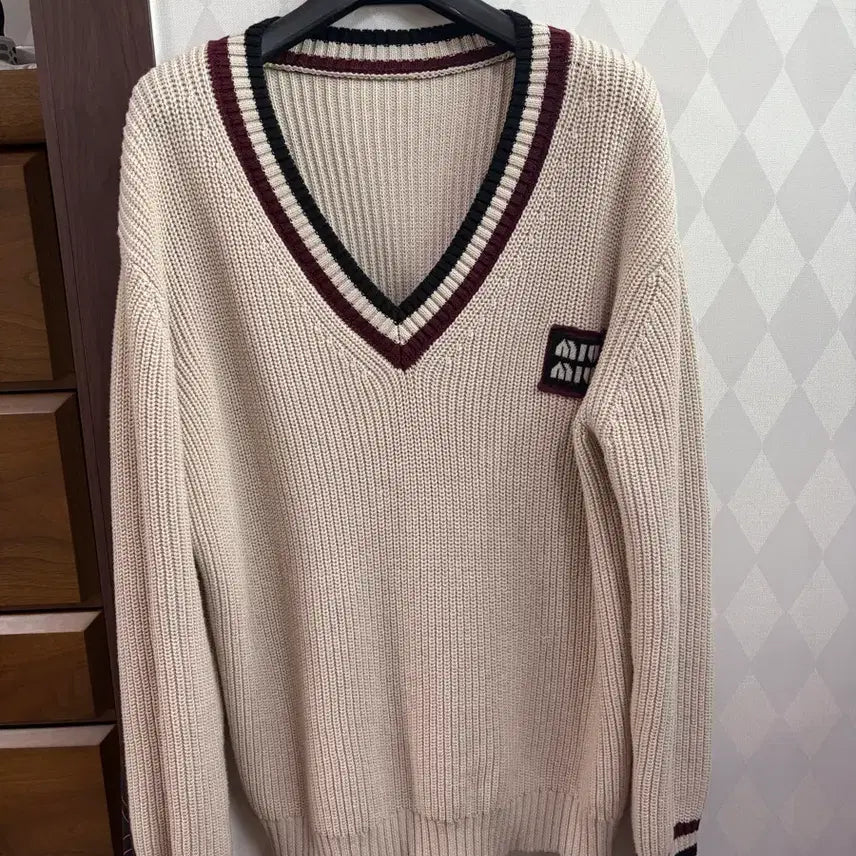 [BUNJANG] Miu Miu Knit Top / 미우미우니트